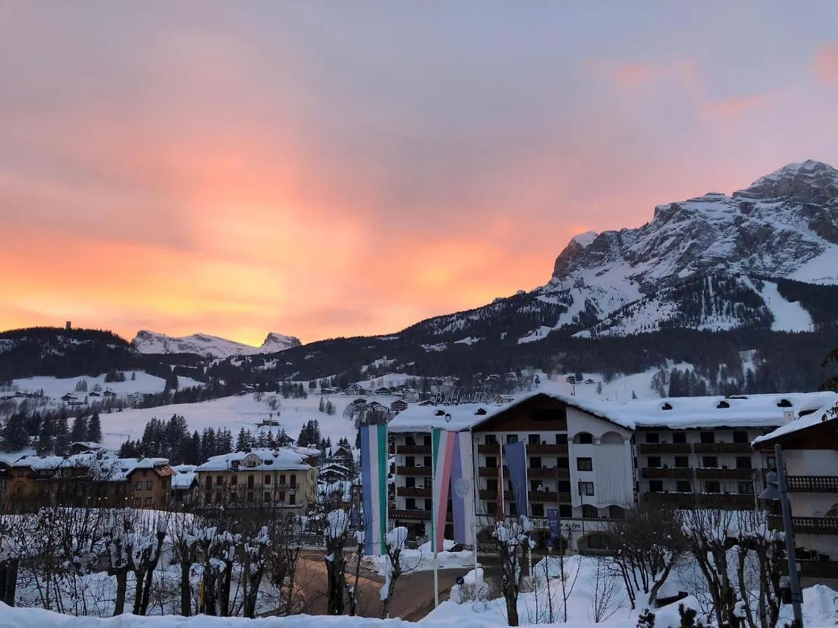 Luxury Panoramic 3Br Apt 2Min To Centre 5Min To Lifts Cortina dʼAmpezzo